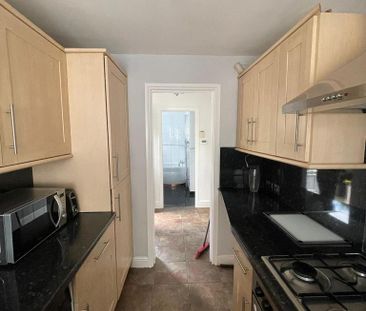 1 bedroom semi-detached house to rent - Photo 6