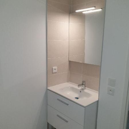 Location Appartement 1 pièce 24m² CASTELNAU LE LEZ 34170 - Photo 1