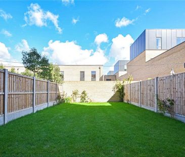 3 bedroom terraced house to rent - Photo 6