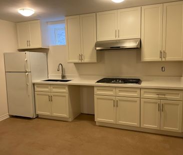 For Lease - 538 Runnymede Road Unit# Basement, Toronto, Ontario - Photo 2