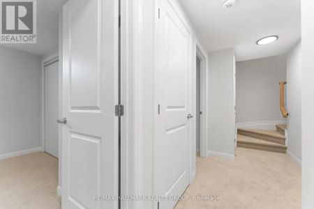 16 - 101 GLENROY GILBERT DRIVE - Photo 2