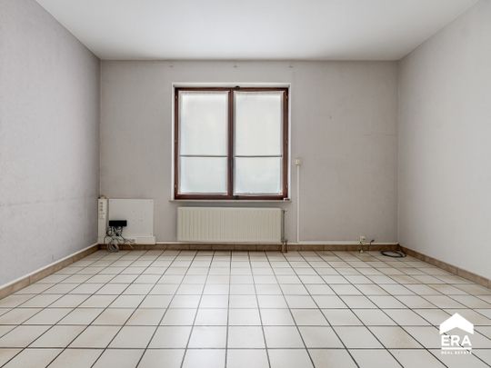 Rustig gelegen woning met grote tuin in Kuringen - Photo 1