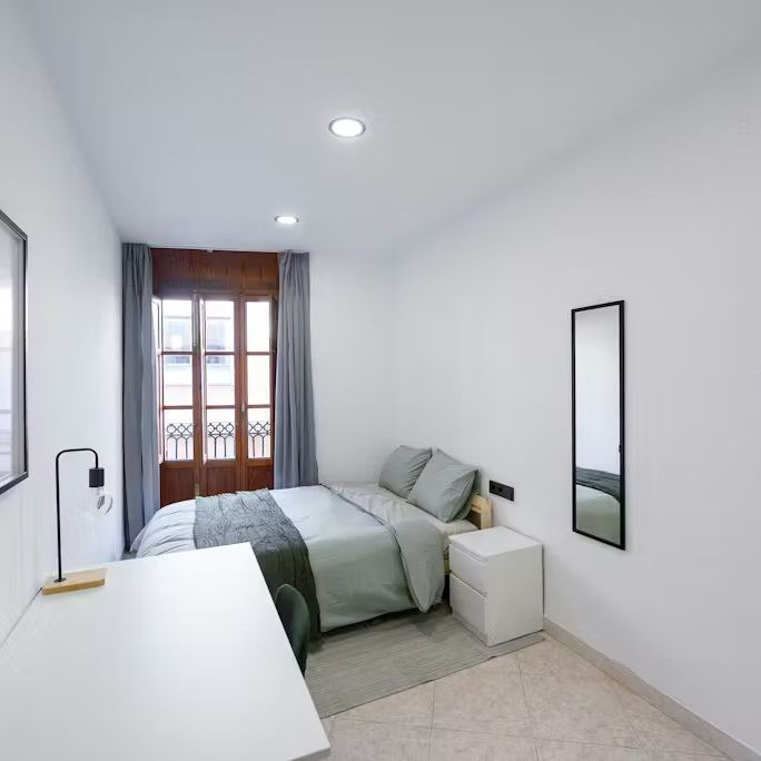 Carrer de Baix, Valencia, Valencian Community 46003 - Photo 1