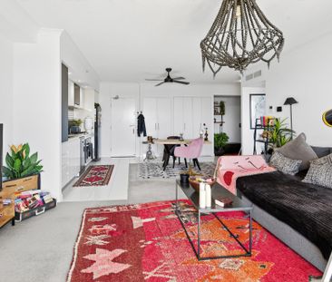 32307/9 Lawson Street, Southport QLD 4215 - House For Rent | Domain - Photo 5