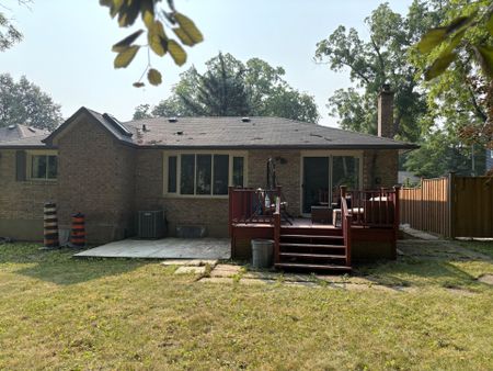 For Lease - 14 Guest Street Unit# Upper Unit Only, Brampton, Ontario - Photo 4