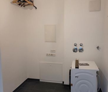 Moderne 2-Zimmer-Wohnung mit Aufzug, Balkon und Carport nahe Padersee! - Photo 6