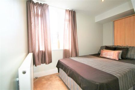 Hyde Terrace, Leeds City Centre, LS2 9LN - Photo 3