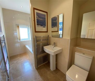 3 bedroom townhouse to rent - Photo 2