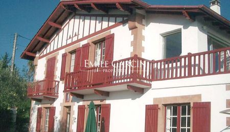 Maison à louer à Ciboure, avec piscine et vue océan, à proximité des plages et du centre ville. - Photo 3