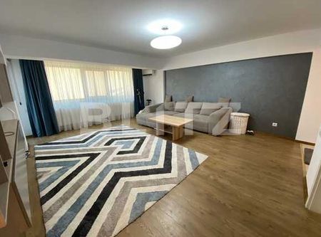 Apartament de lux, 100 mp, zona centrala - Fotografie 2