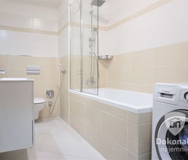 Pronájem bytu 2+kk 55 m² - Photo 2