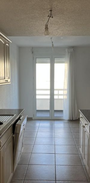 Bel appartement de 2 pièces au 3ème étage - Foto 1
