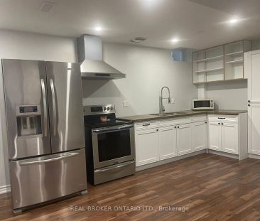 15 BIRCHPARK Drive #Basement Apartment - Photo 6