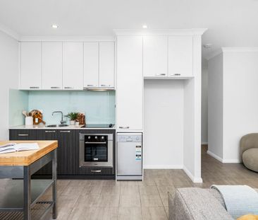 Modern Comfort Meets Effortless Living - Photo 5