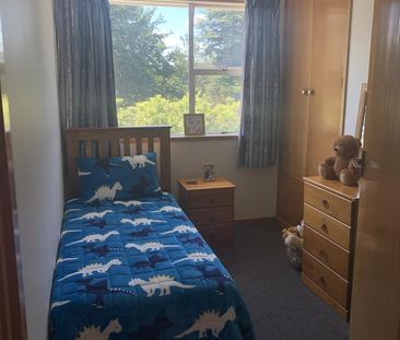 Three bedrooms in Lincoln close to university. - Photo 5