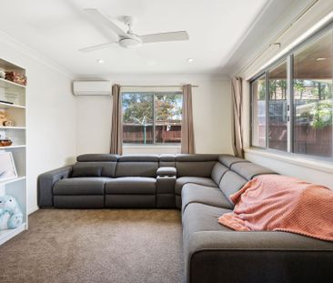 Stunning Family Home Offering Style, Space & Convenience - Photo 5