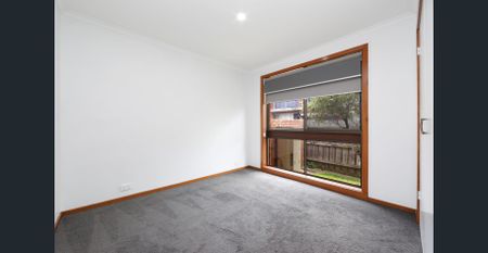 Spacious Renovated Unit - Photo 2