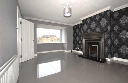 17 Moorland Park, Lisburn, BT28 2XT - Photo 3