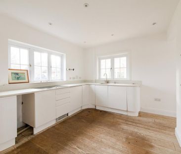 3 bedroom maisonette to rent - Photo 3