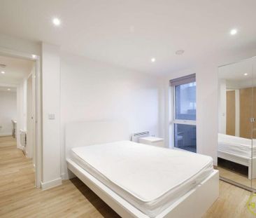 2 bedroom flat to rent - Photo 4