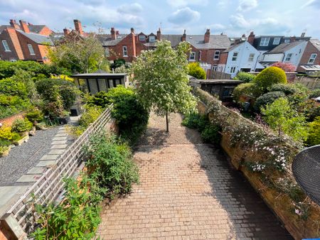 Newly Refurbished 3 Bed House for Rent in Derby’s Six Streets - Photo 5