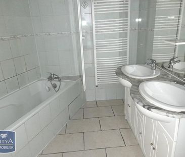 Location Appartement 4 pièces 80m² ANGOULEME 16000 - Photo 5