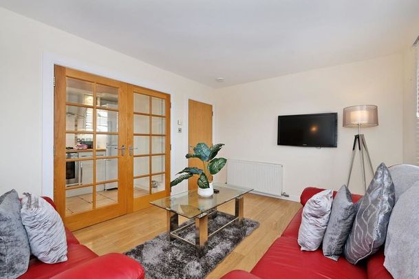 Great Northern Road, Aberdeen, - Photo 1