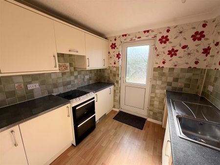Rutland Crescent - Photo 5