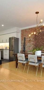 2 Bedroom, 2 Bathroom - College Loft - Photo 1