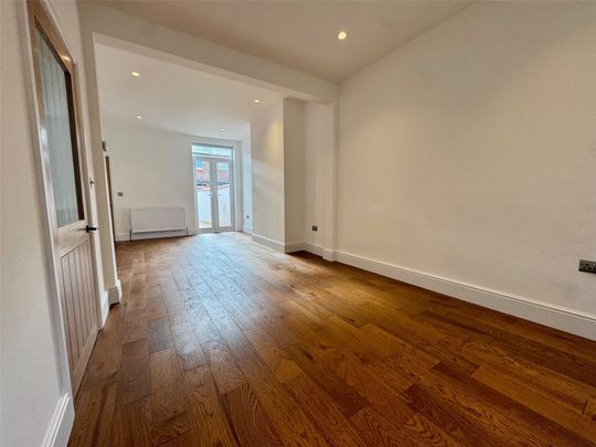 Thornton Road, Rusholme, Manchester, M14 7NS - Photo 1