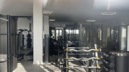 Middle Floor Apartment in El Paraiso - Photo 2