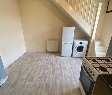 1 Bed Flat, Portland Road, SE25 - Photo 5