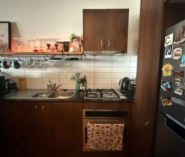 Modern Inner City Apartment - 3 Month Lease - Photo 2