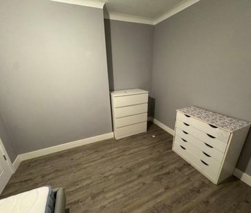 1 bedroom hotel room to rent - Photo 4