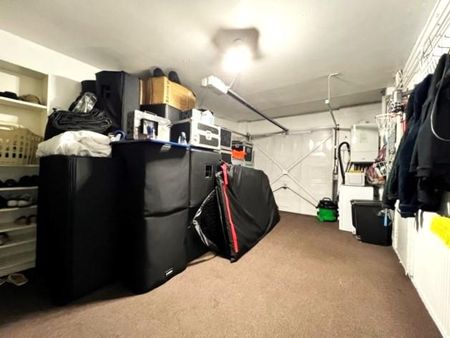 5 bedroom detached house to rent - Photo 3