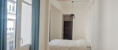 Appartement • Elysées-Madeleine - Photo 5