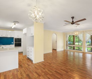 Spacious Family Home with Modern Comforts and Garden Maintenance In... - Photo 4