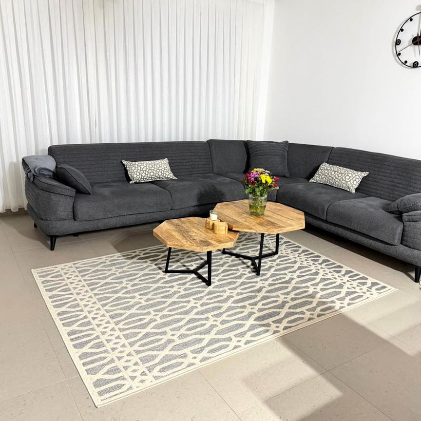 Appartement voor € 895 - Foto 1