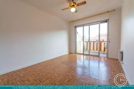 Location Appartement 1 pièce 21m² NICE 06000 - Photo 2