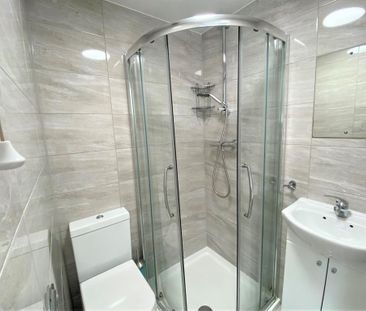 House share to rent - Photo 1