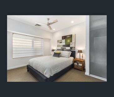 Fully Furnished Stylish Apartment Living in the heart of North Ward... - Photo 5