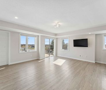 For Lease - 312 LAPLAND Private, Kanata, Ontario - Photo 1