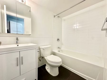 For Lease - 33 Isabella Street Unit# 1213, Toronto, Ontario - Photo 5