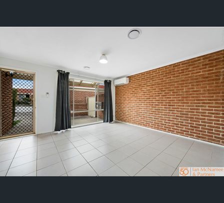 7/31 Walker Crescent, Jerrabomberra, NSW 2619 - Photo 1