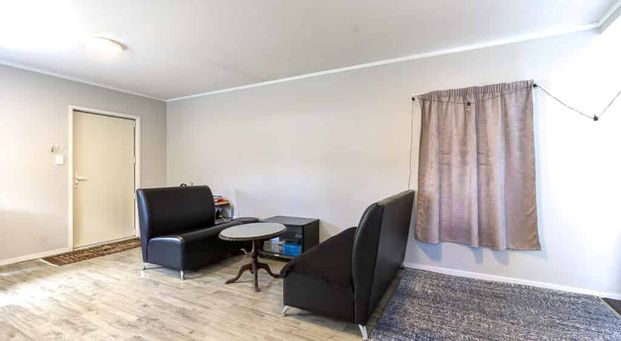 129B Boundary Road - Pets Allowed - Photo 1