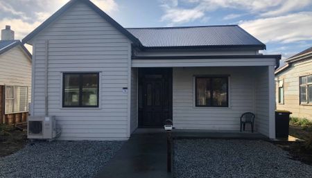 Room in shared accommodation! - Photo 3