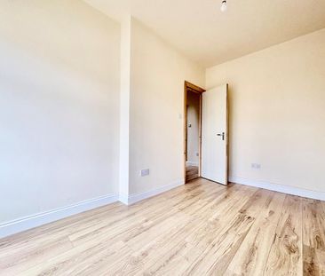 4 bedroom detached house to rent - Photo 4