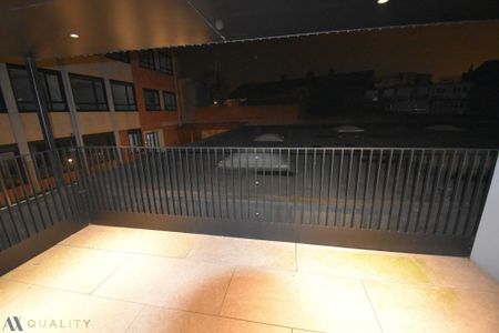 Ruim, energiez. 3 slpk-appt. met terras, lift en garage in hartje Dendermonde - Photo 5