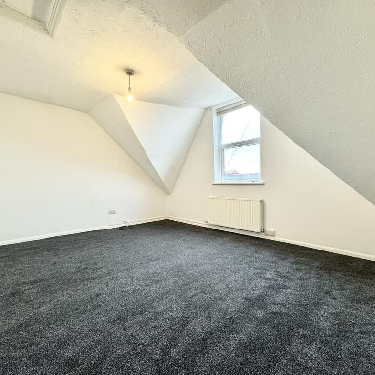 2 bedroom duplex to rent - Photo 1