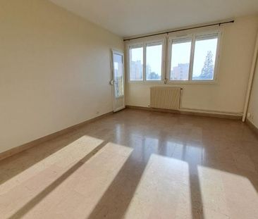 APPARTEMENT 3 PIECES QUARTIER LAENNEC - Photo 1